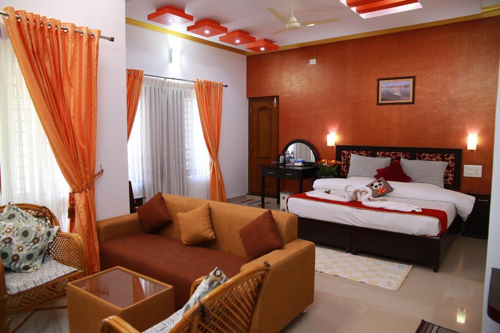 Periyar Villa Home Stay - Thekkady Buitenkant foto