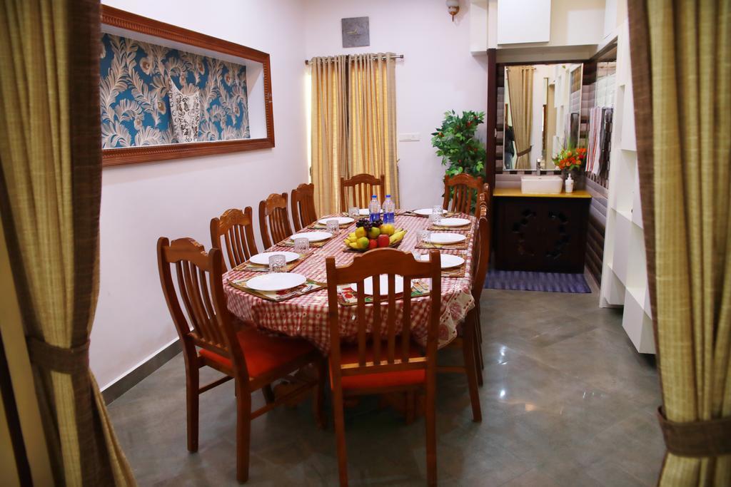 Periyar Villa Home Stay - Thekkady Buitenkant foto