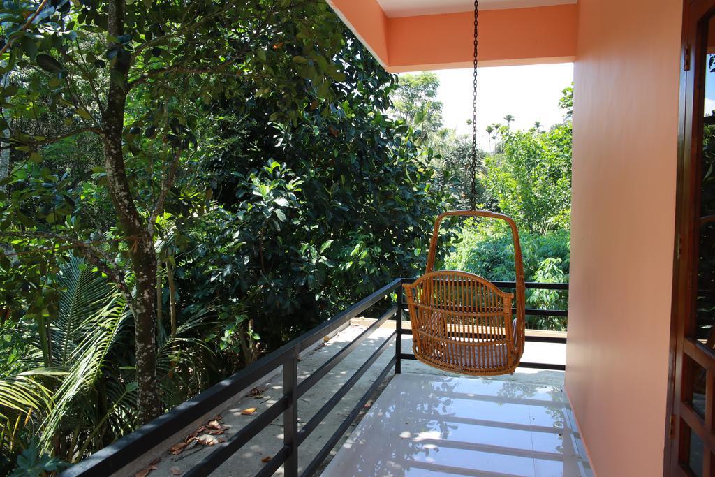 Periyar Villa Home Stay - Thekkady Buitenkant foto